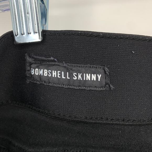 Torrid Bombshell Skinny Jeans Womens Size 20 Regular Premium Stretch Black Wash - Picture 7 of 7